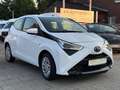 Toyota AYGO x-play *Kamera*Apple*Android*Sitzhz.*Klima* Weiß - thumbnail 2