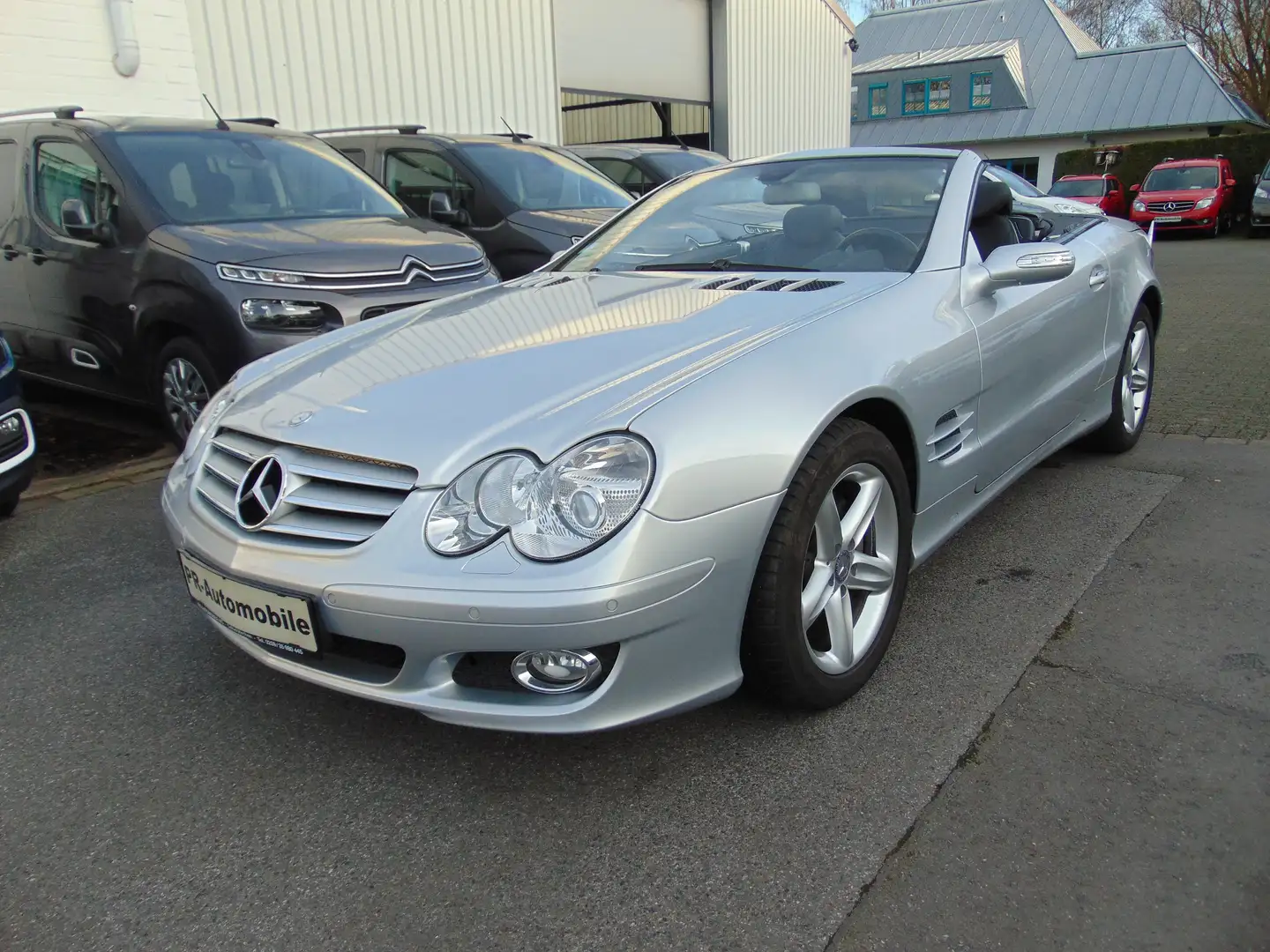 Mercedes-Benz SL 350 7G-TRONIC Klimaaut/Leder/Xenon/Navi Plateado - 1