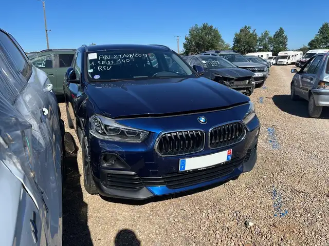 BMW X2 X2 sDrive 18i 140 Business Design / GD101