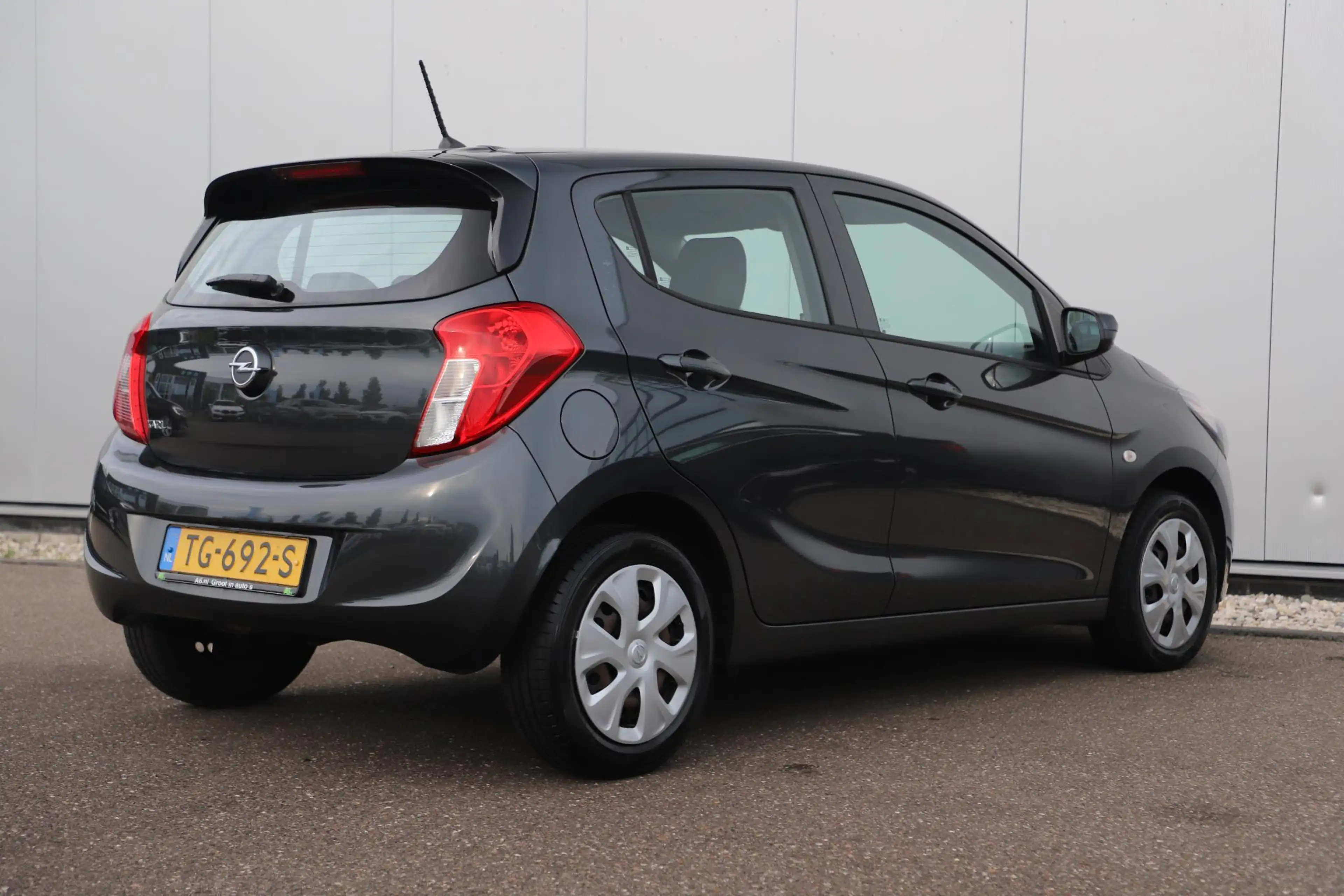 Opel Karl 1.0 ecoFLEX Edition Airco Radio Bluetooth Elektris — photo 4