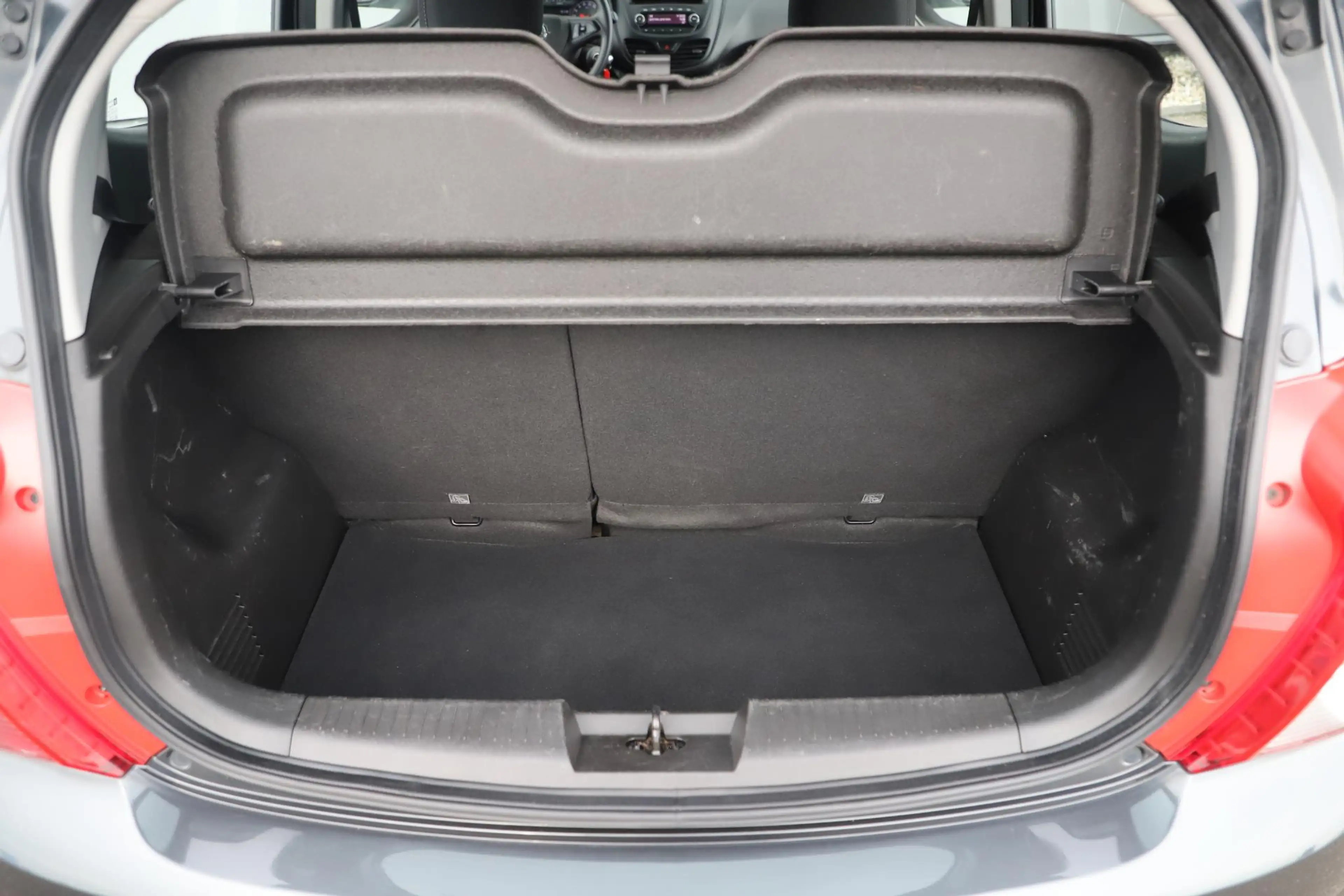 Opel Karl 1.0 ecoFLEX Edition Airco Radio Bluetooth Elektris — photo 8