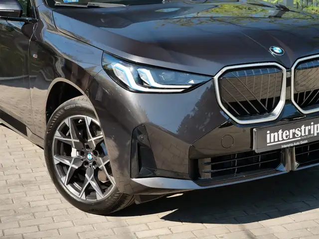 BMW X3 view 7