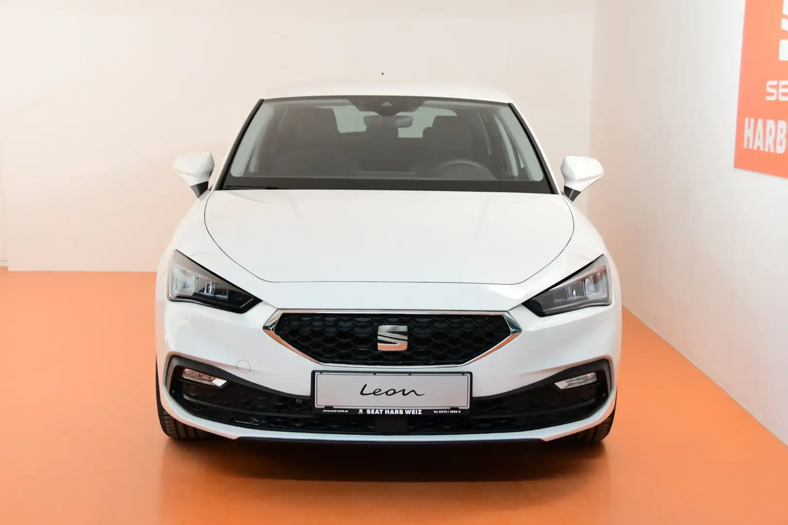 SEAT Leon Reference 1.0 TSI Weiß - 2