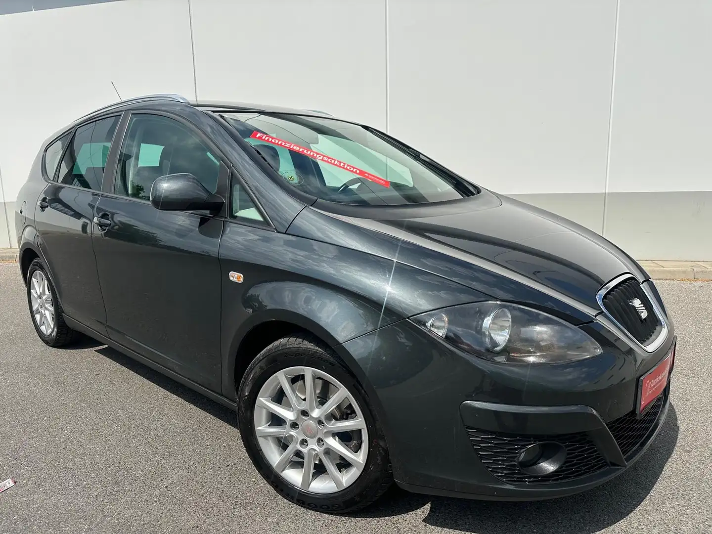 SEAT Altea XL Style 1,9 TDi DPF 4WD // ÖAMTCE GEPRÜFT // Schwarz - 2