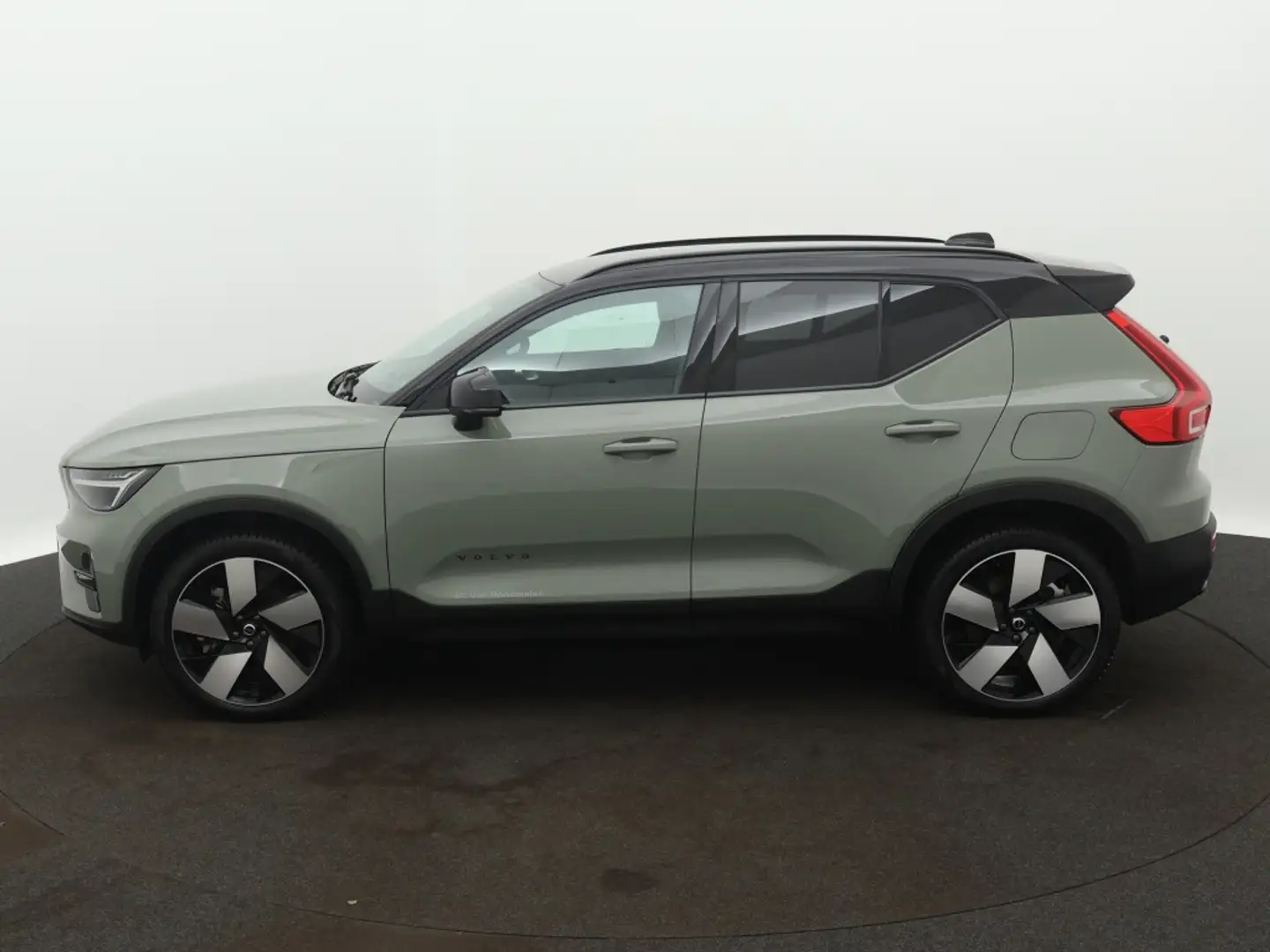 Volvo XC40 Extended Plus | 20" Velgen | Getint glas Groen - 2