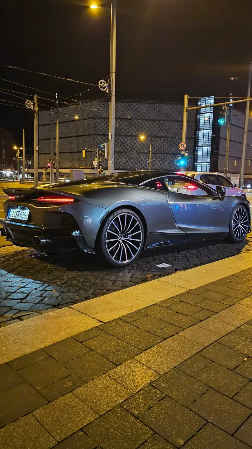 맥라렌 GT 2020 실버 사진 6