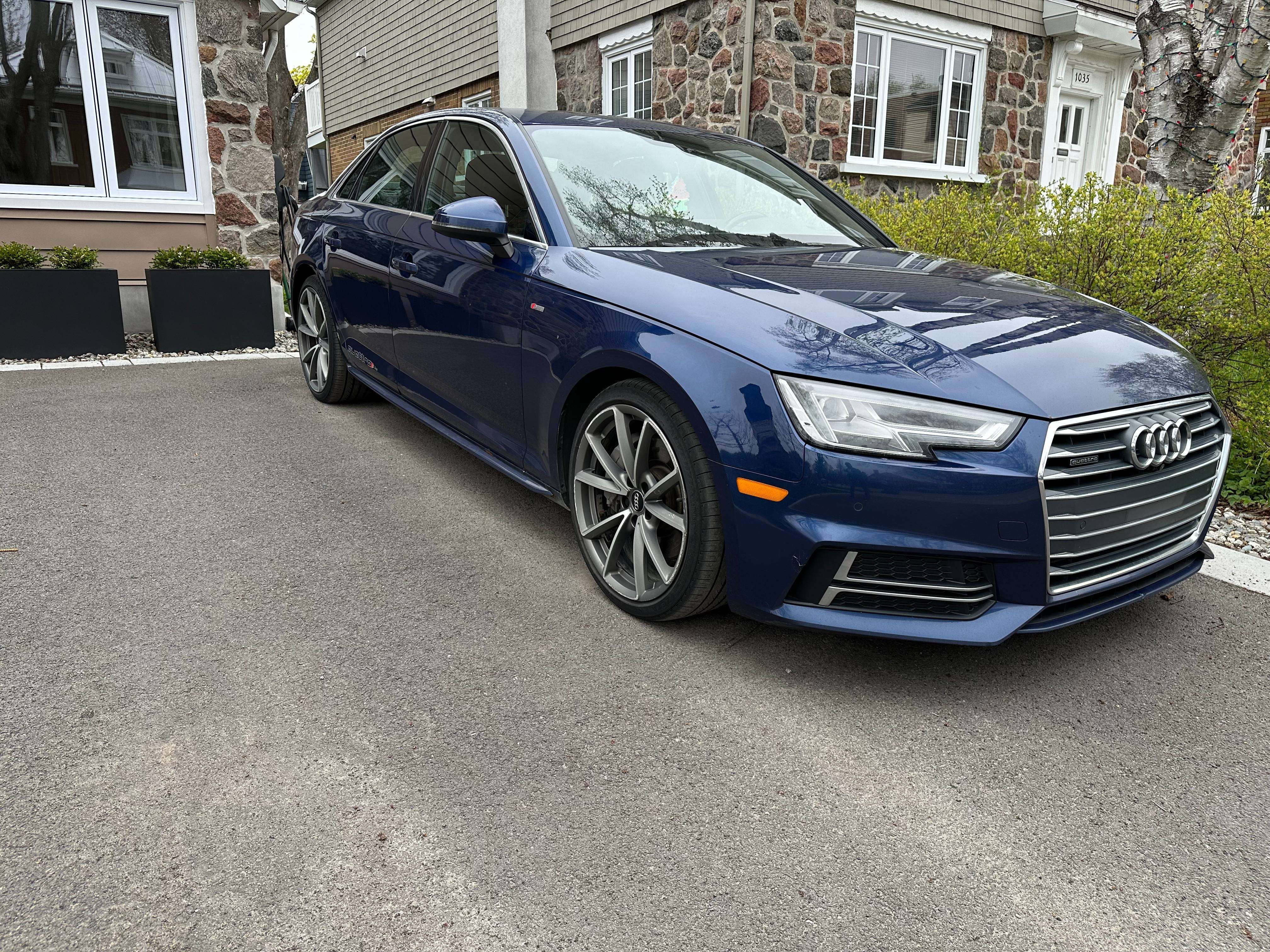 2018 Audi A4 Sedan 2.0 TFSI quattro Progressiv S Tronic thumb 8