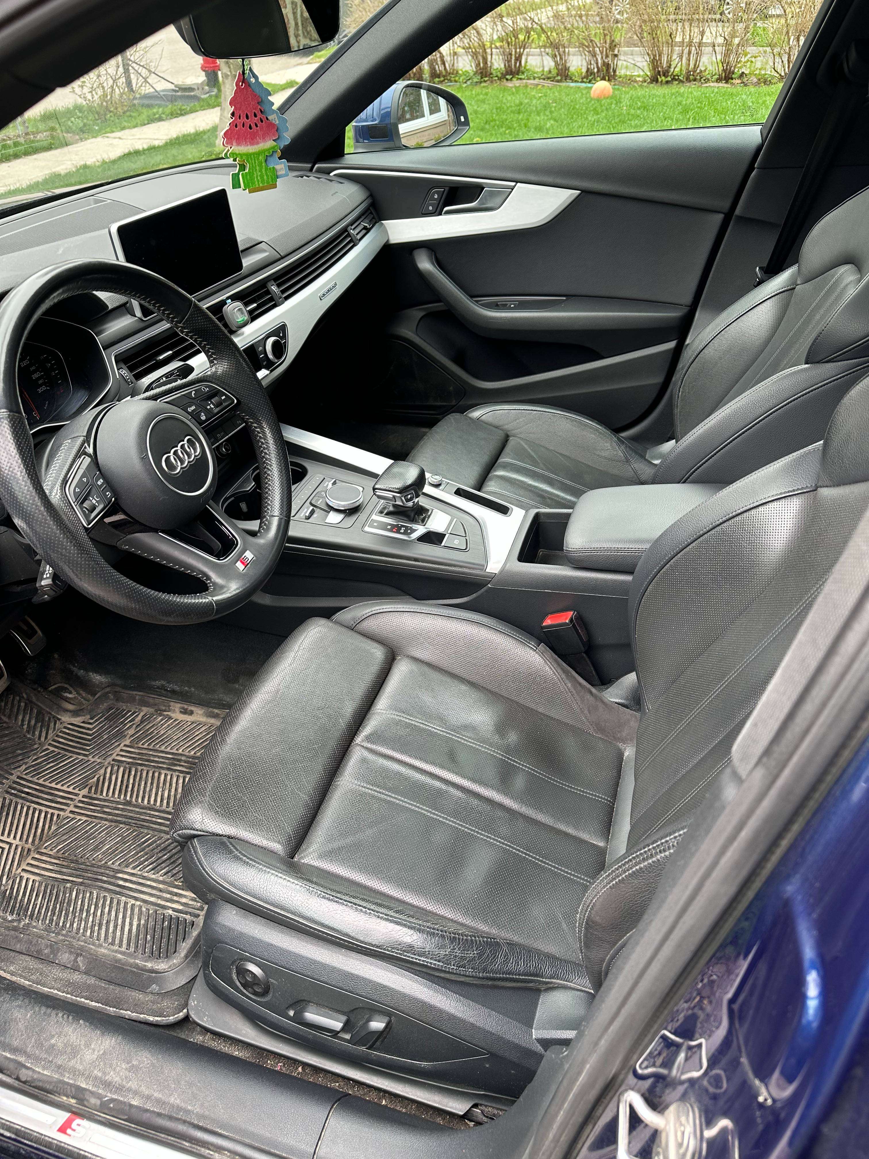 2018 Audi A4 Sedan 2.0 TFSI quattro Progressiv S Tronic thumb 9