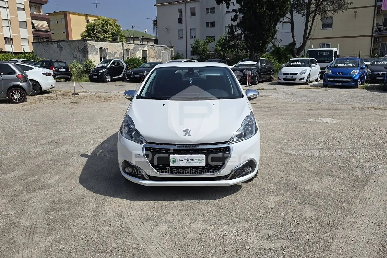 Peugeot 208 PureTech 82 Stop&Start 5 porte Signature Bianco - 2