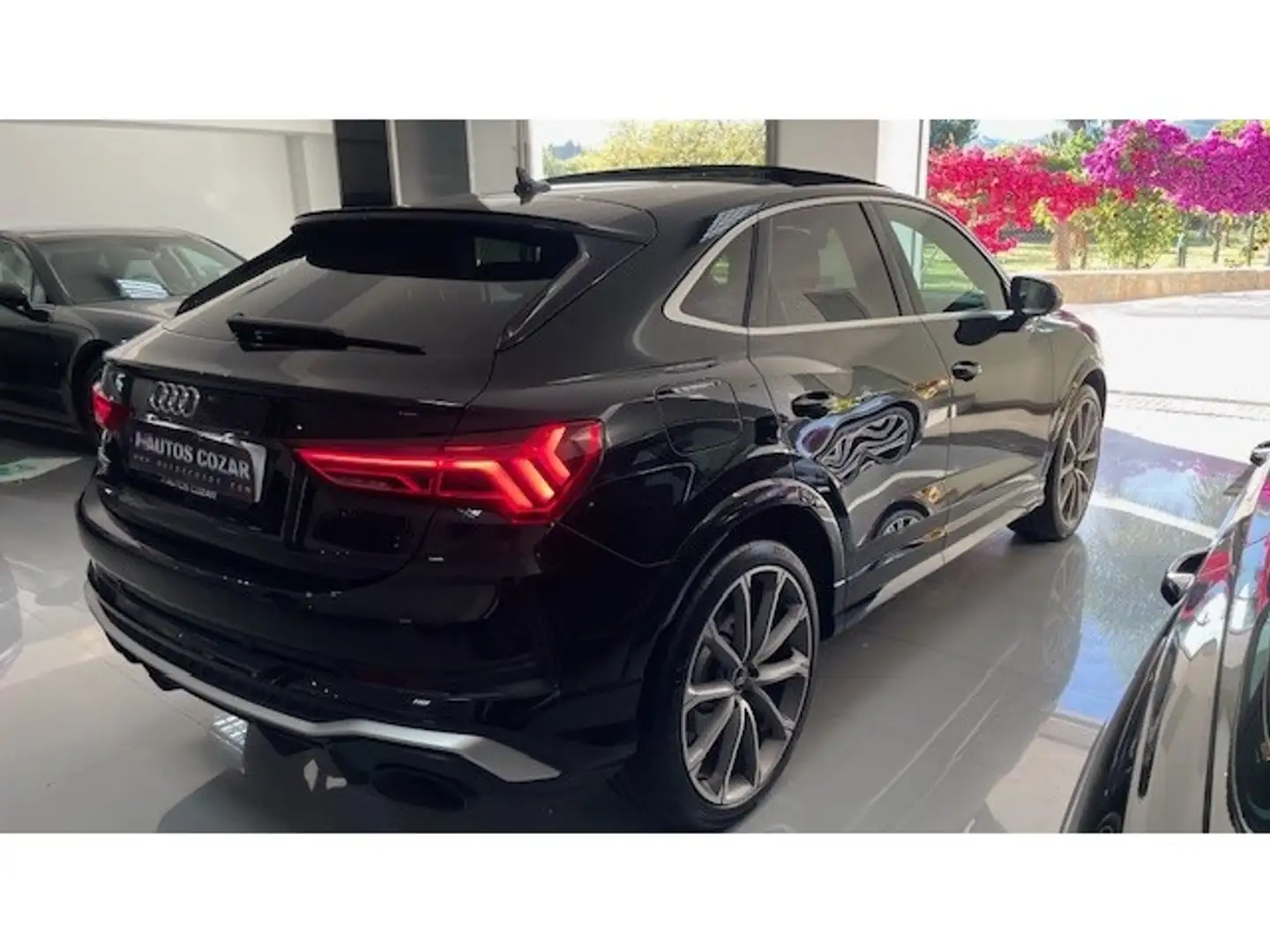 Audi RS Q3 Sportback 2.5 TFSI quattro S tronic Чорний - 1