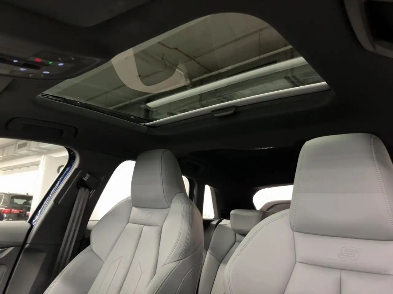 Audi A3 S line 35 TFSI 6-G. MATRIX NAVI RFK 18