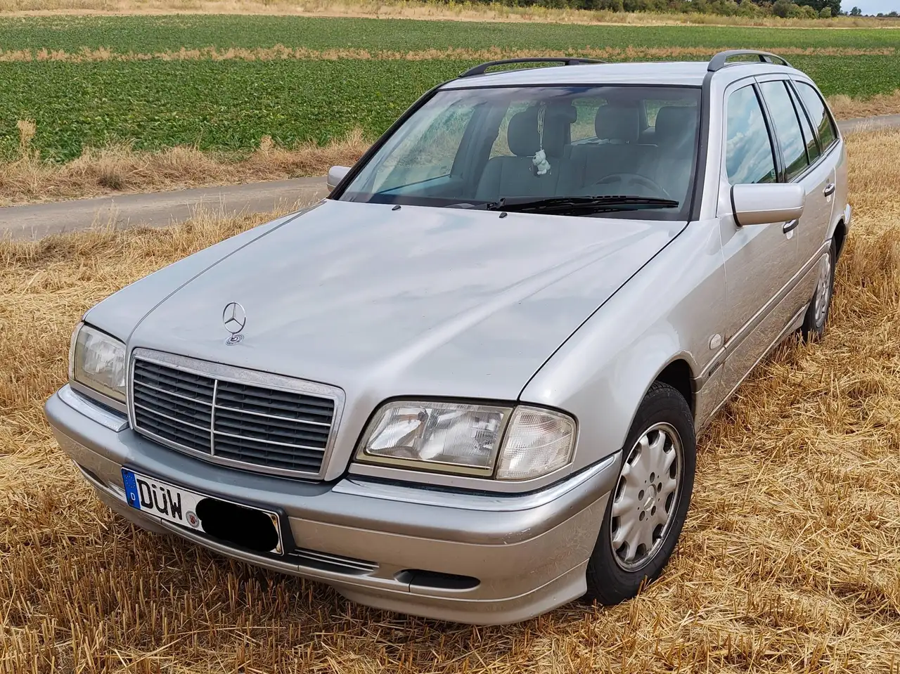 Mercedes-Benz C 180 T Classic, foto 1