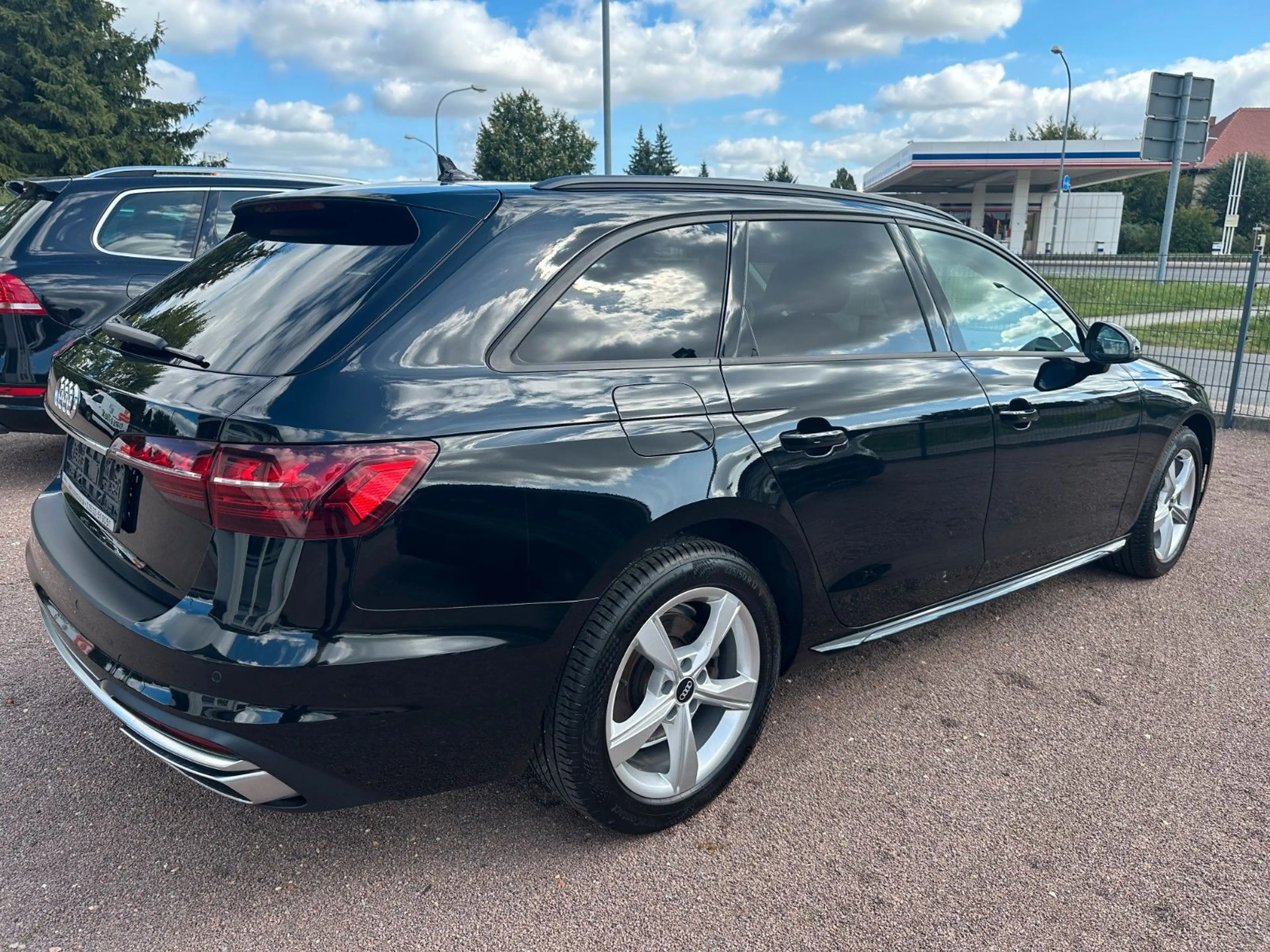 Audi A4 35 TDI S tronic advanced Avant WR AHK LED — photo 7