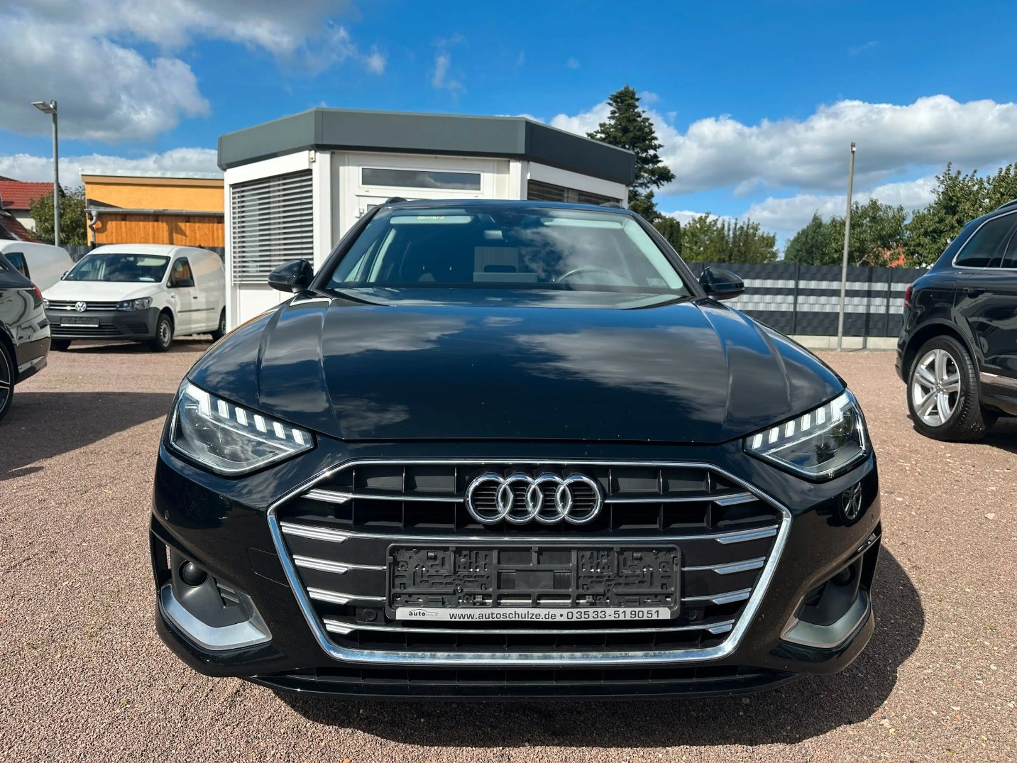 Audi A4 35 TDI S tronic advanced Avant WR AHK LED — photo 3