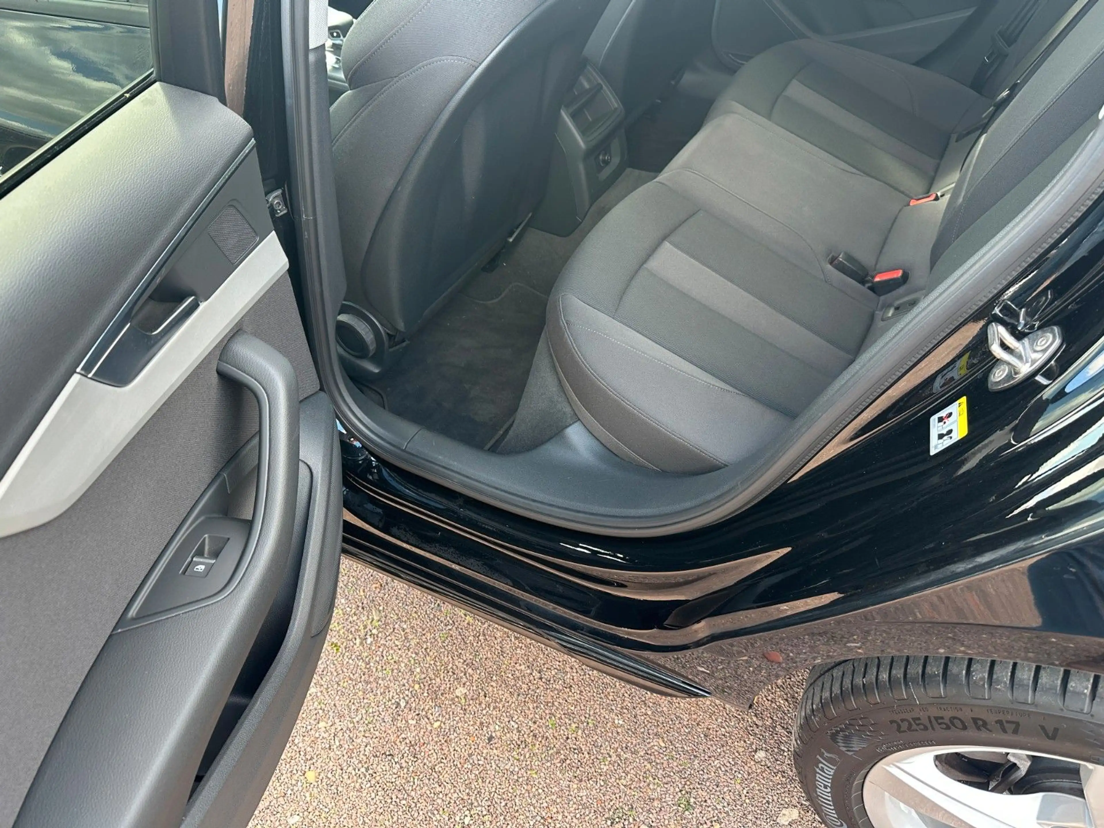 Audi A4 35 TDI S tronic advanced Avant WR AHK LED — photo 13