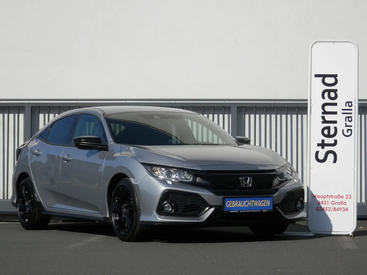 Honda Civic 1,0 VTEC Turbo Dynamic Silber - 2
