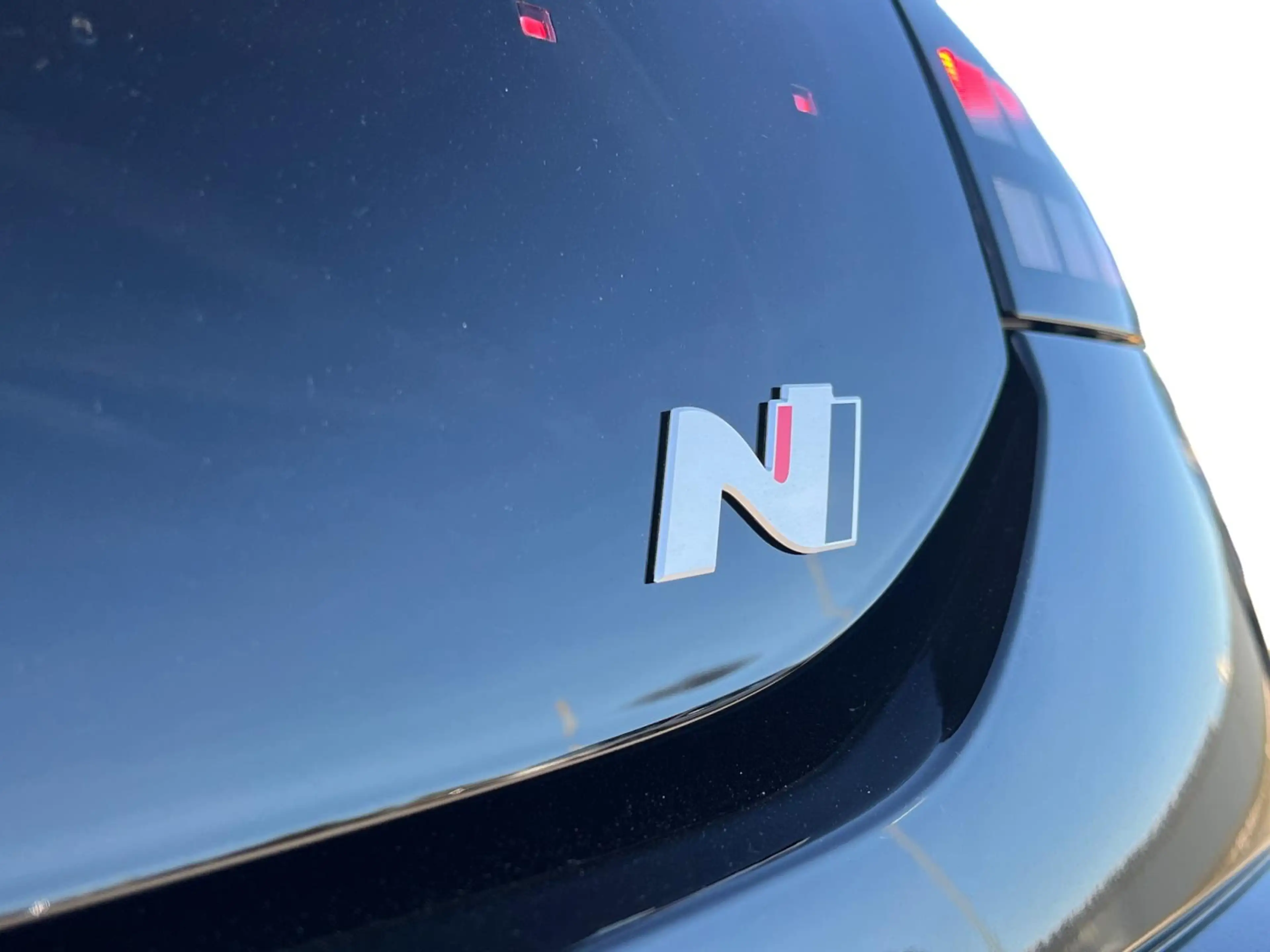 Hyundai IONIQ 6 N Vision 84kWh 650pk | NU IN DE SHOWROOM | 2026 WO — photo 9