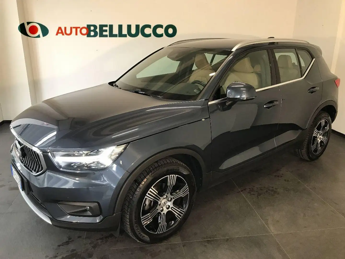 Volvo XC40 D3 Geartronic Inscription Blu/Azzurro - 1