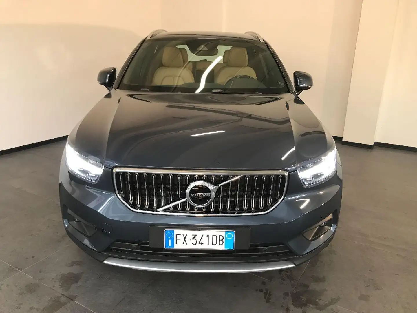 Volvo XC40 D3 Geartronic Inscription Blu/Azzurro - 2