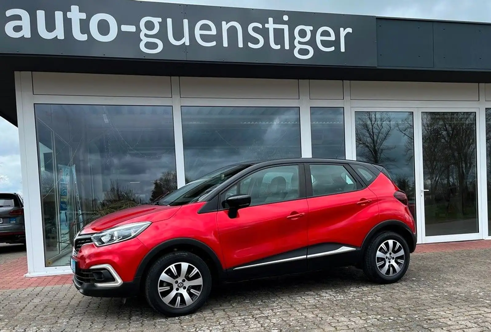 Renault Captur Experience TCe 120, Navi, PDC, AHK, NSW, 1. Han Zwart - 1