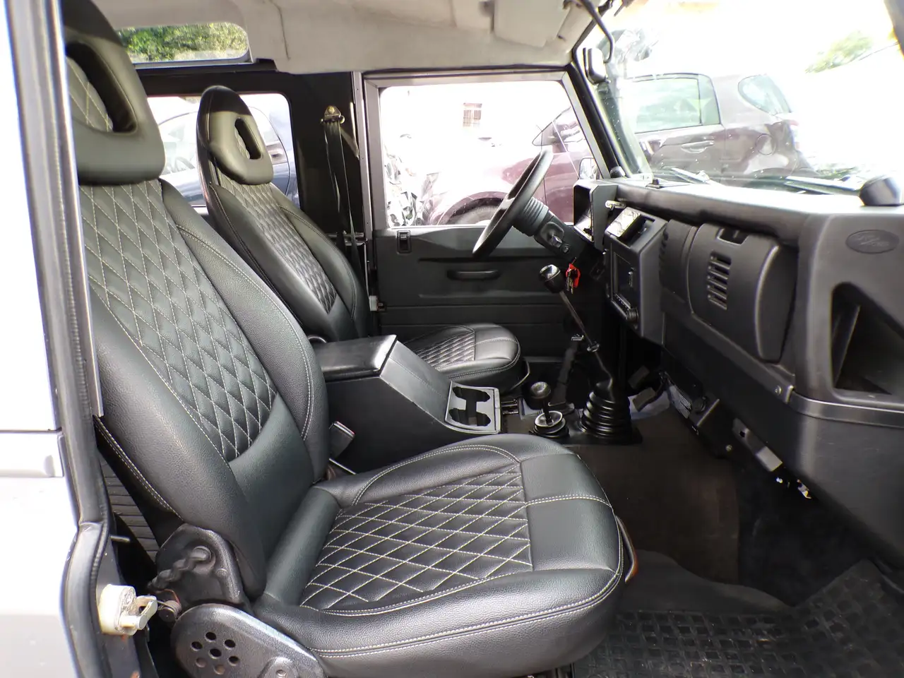 Land Rover Defender 90 2.5 td 6 POSTI..COMPLETAMENTE RESTAURATA.., foto 9