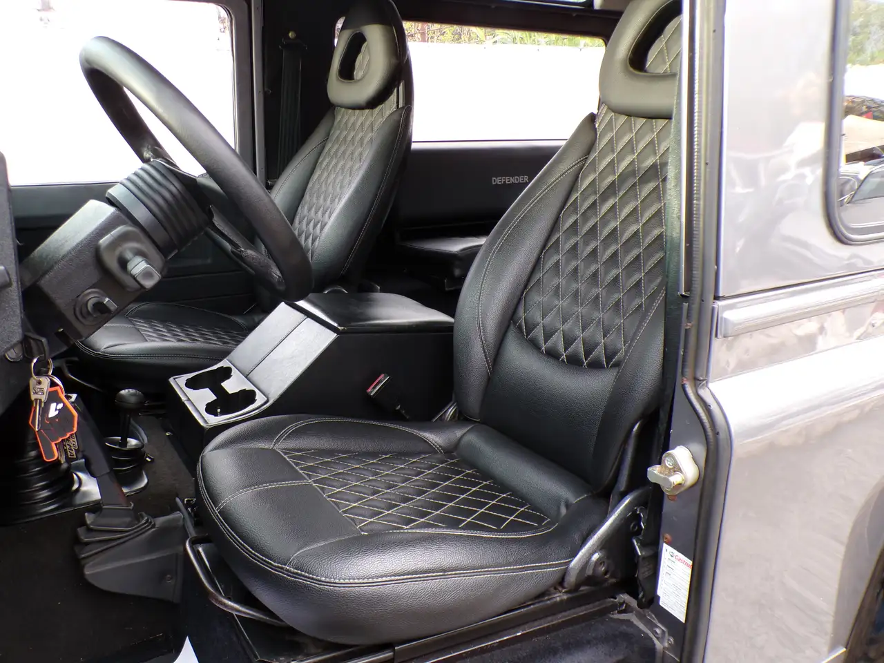 Land Rover Defender 90 2.5 td 6 POSTI..COMPLETAMENTE RESTAURATA.., foto 10