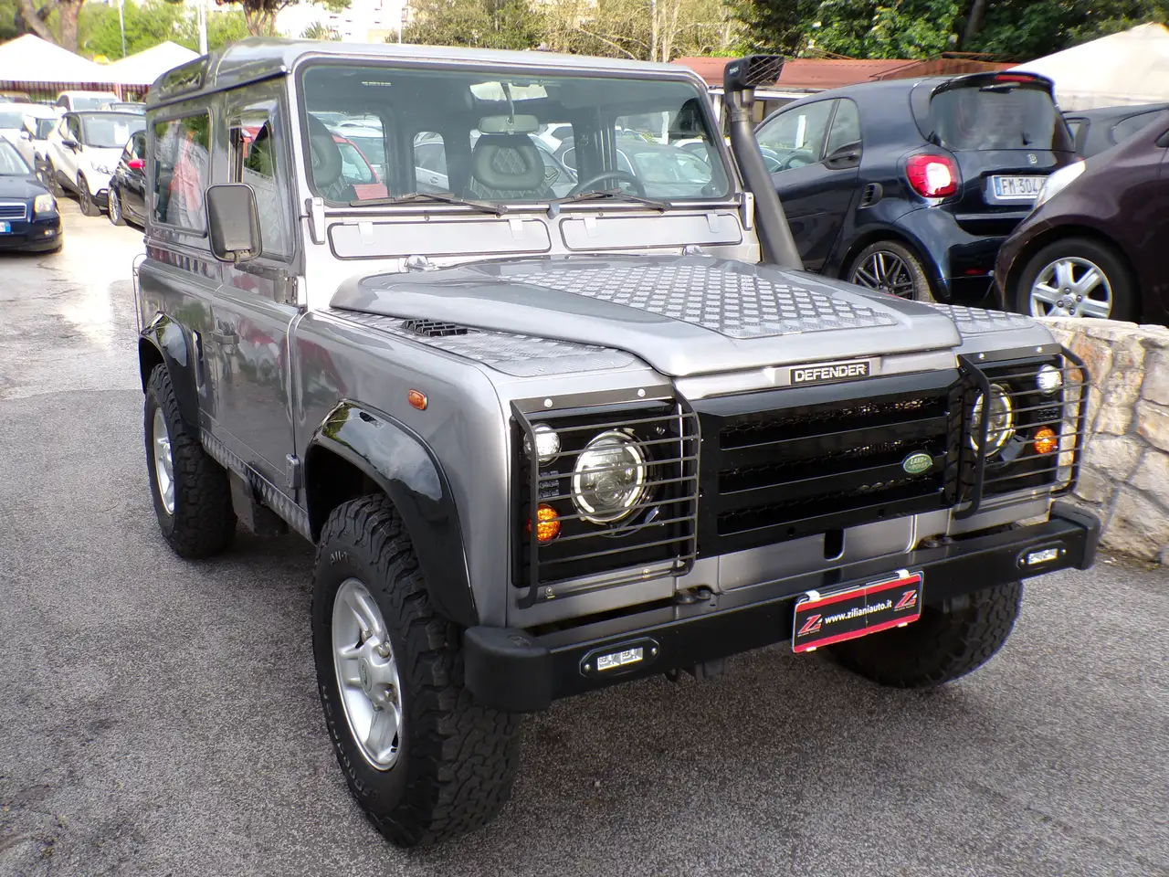 Land Rover Defender 90 2.5 td 6 POSTI..COMPLETAMENTE RESTAURATA.., foto 3