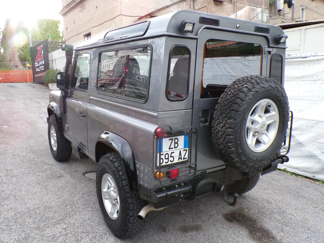 Land Rover Defender 90 2.5 td 6 POSTI..COMPLETAMENTE RESTAURATA.., foto 7