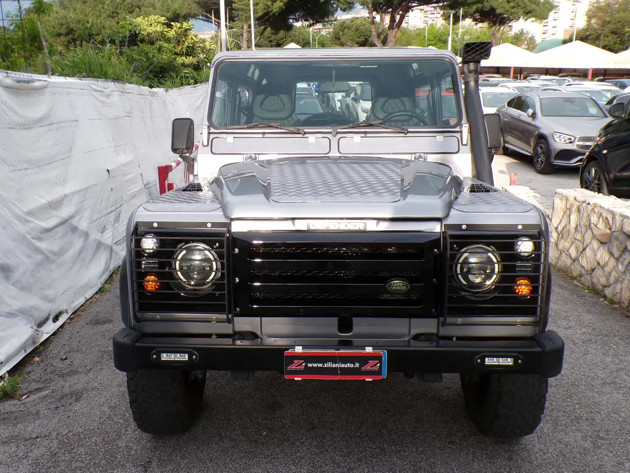 Land Rover Defender 90 2.5 td 6 POSTI..COMPLETAMENTE RESTAURATA.., foto 6