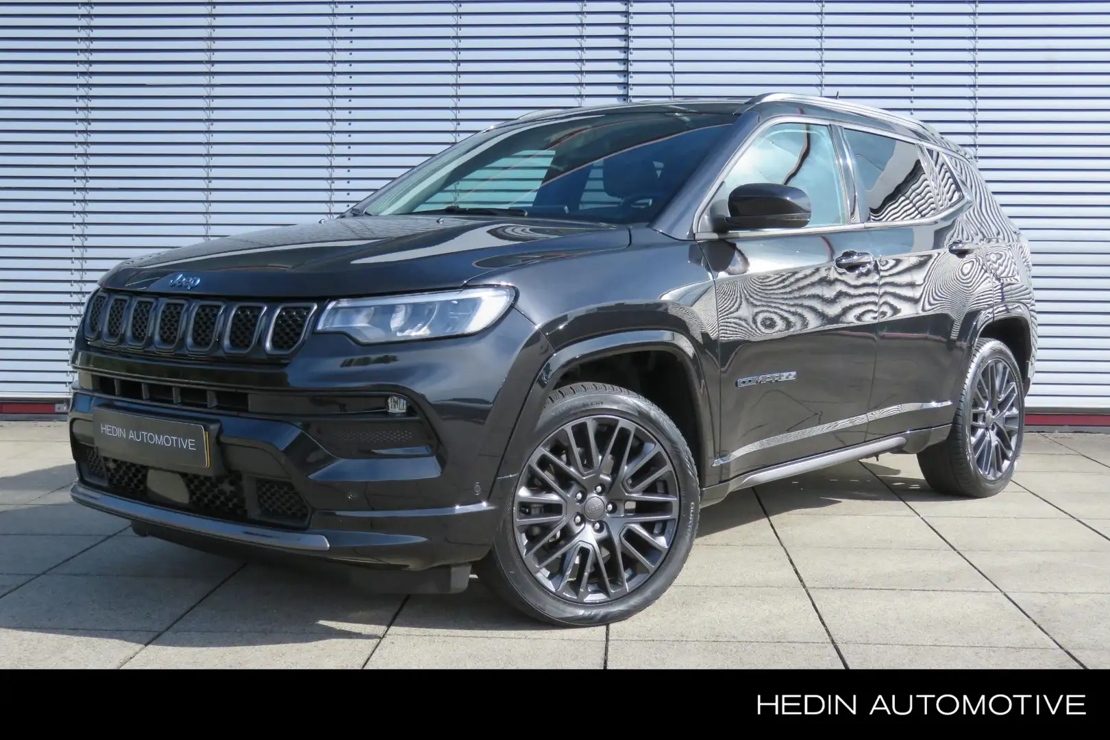 Jeep Compass 4XE 240pk PHEV S | Luxe & Comfort in Elke Rit | Au Zwart - 1