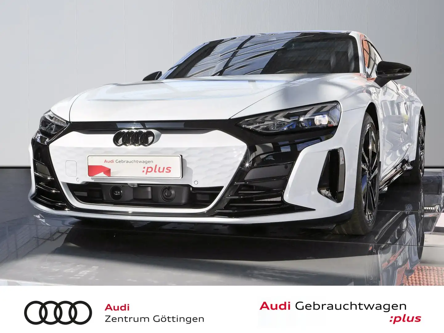Audi RS e-tron GT quattro +RS DESIGN Pak. grau+MATRIX Szürke - 1