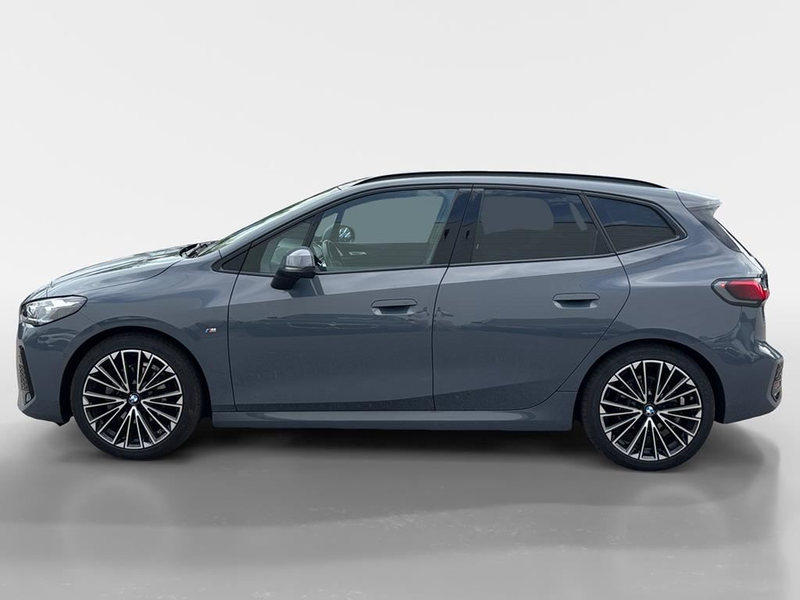 BMW 218 M Sport — photo 4
