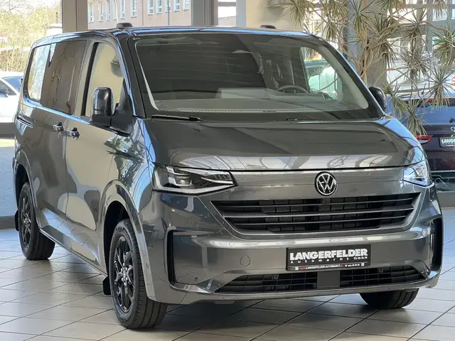 Volkswagen Transporter main image