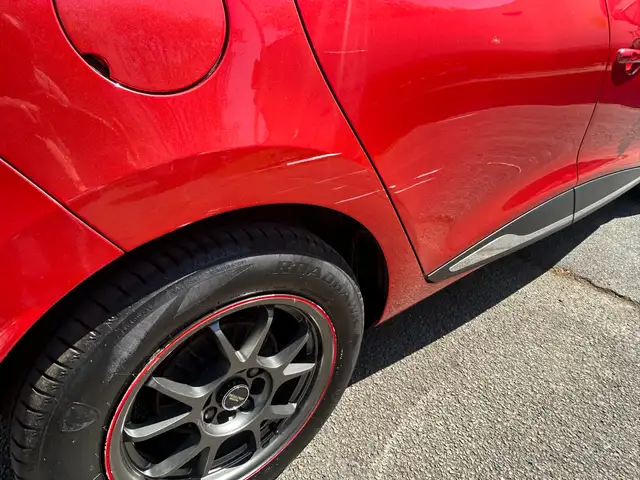 Renault Clio view 8