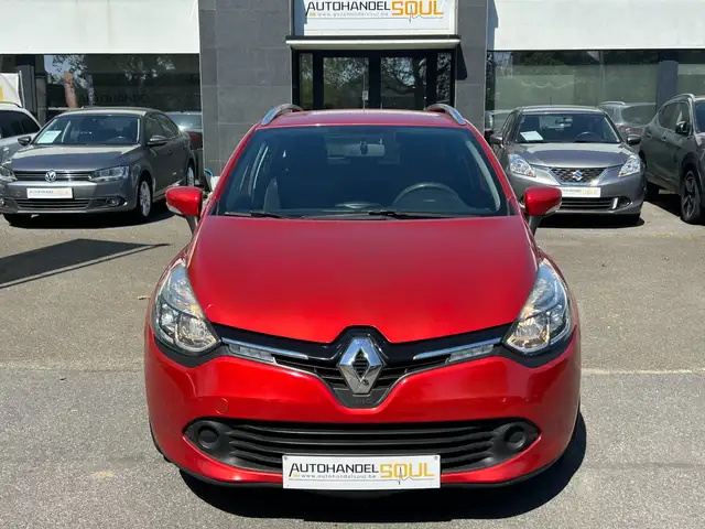 Renault Clio view 6