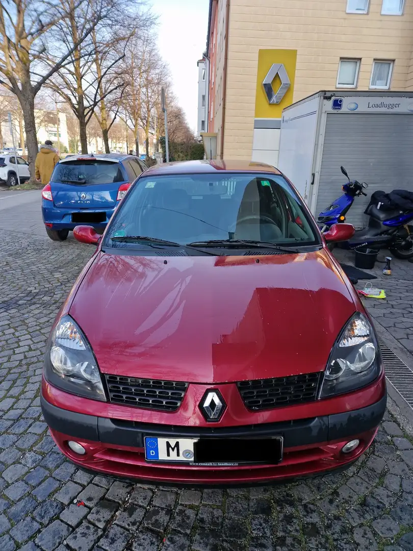 Renault Clio 1.4 16V Privilege Rot - 2