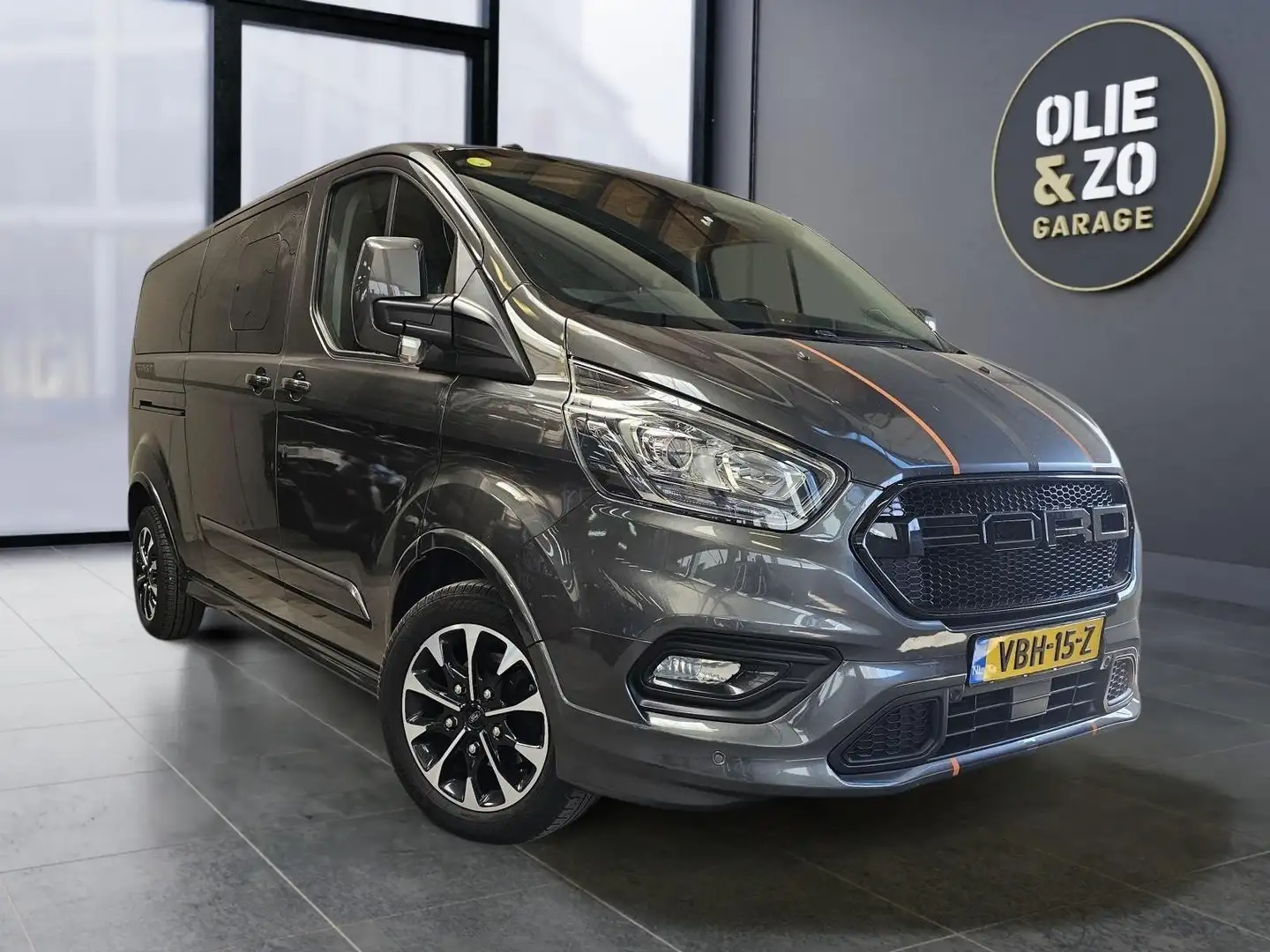 Ford Transit Custom 310 2.0 TDCI L2H1 Sport Gris - 1