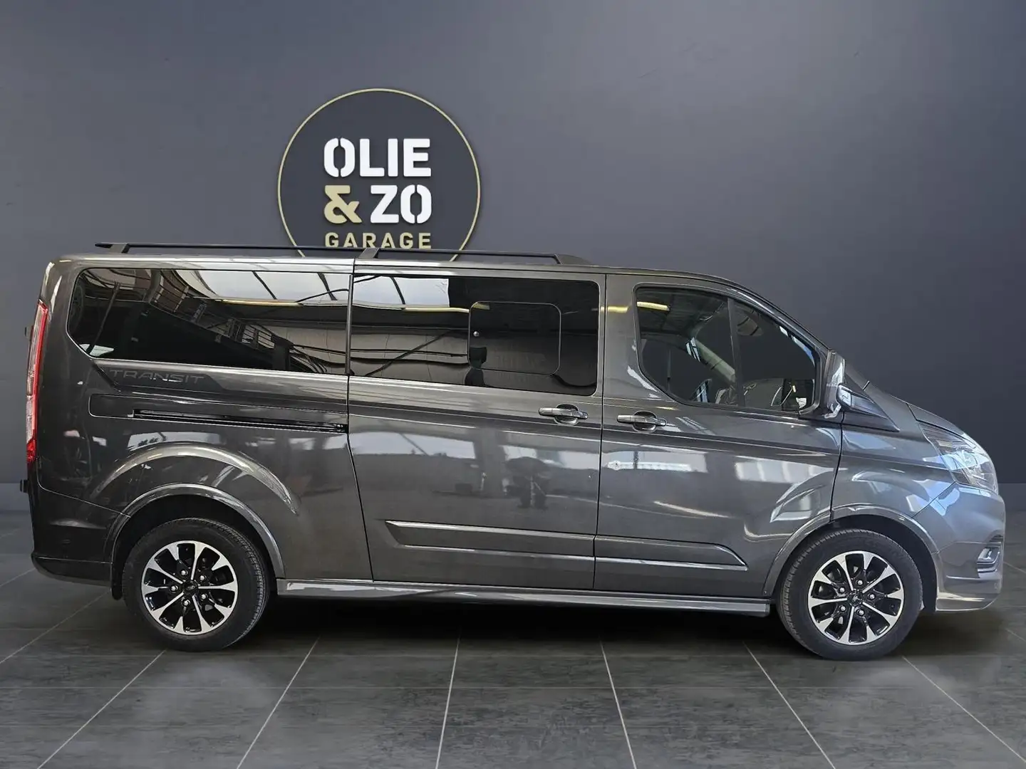 Ford Transit Custom 310 2.0 TDCI L2H1 Sport Gris - 2