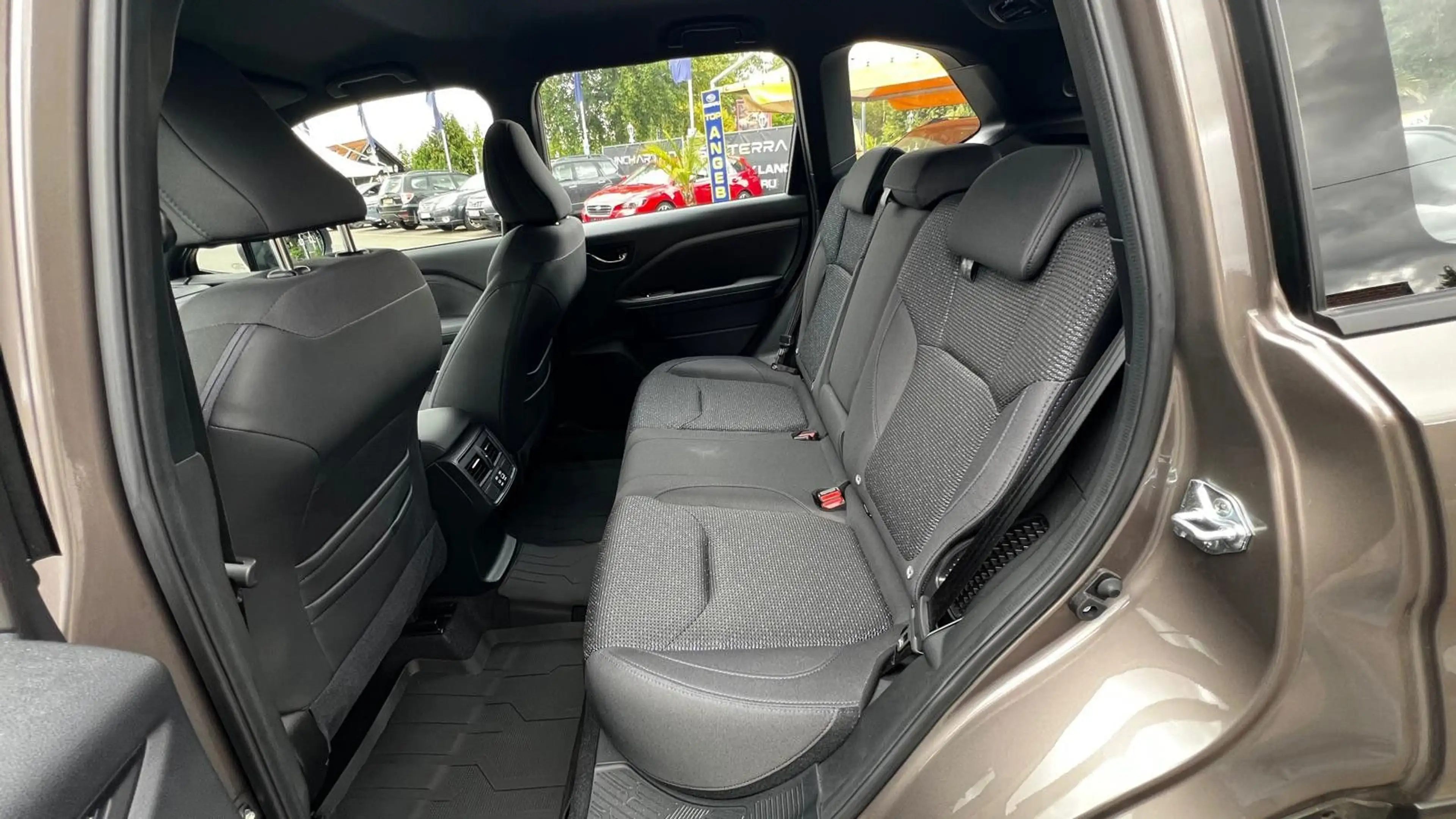 Subaru Forester 2.0ie Trend Lineartronic — photo 12