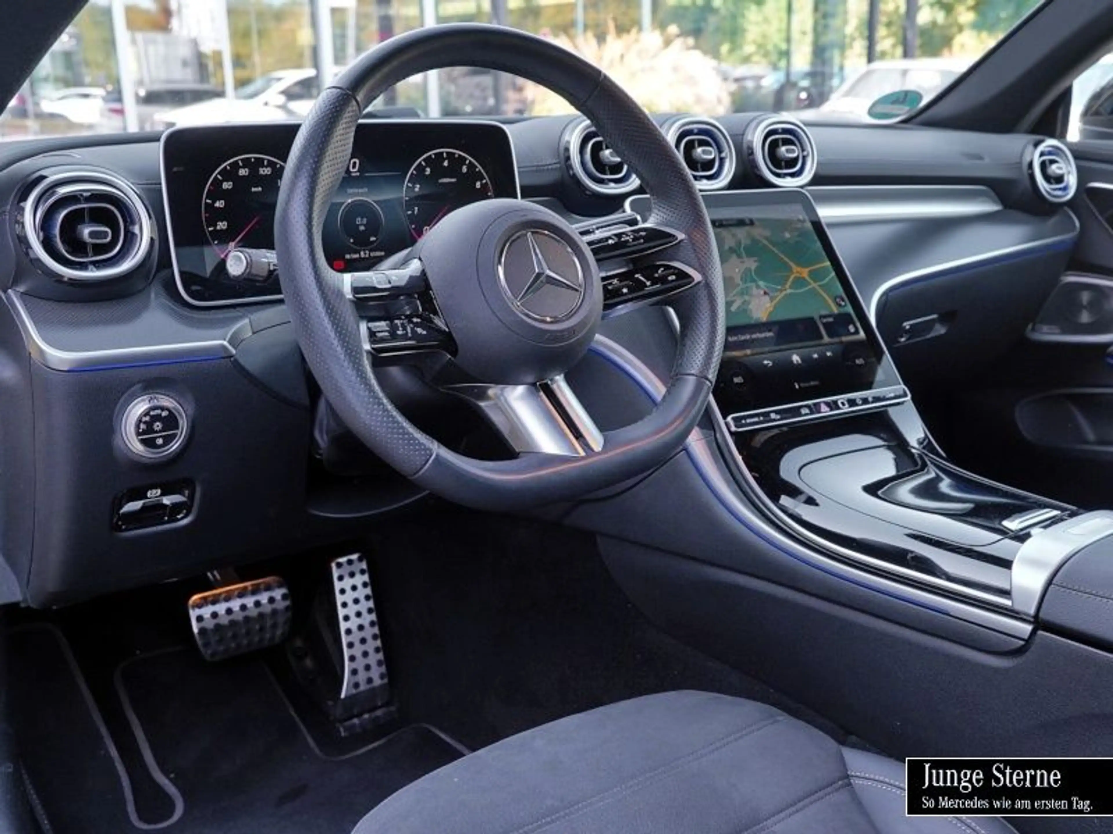 Mercedes-Benz CLE 200 Coupé AMG ADVPLUS+PANO+BURMESTER+NIGHT+W — photo 15