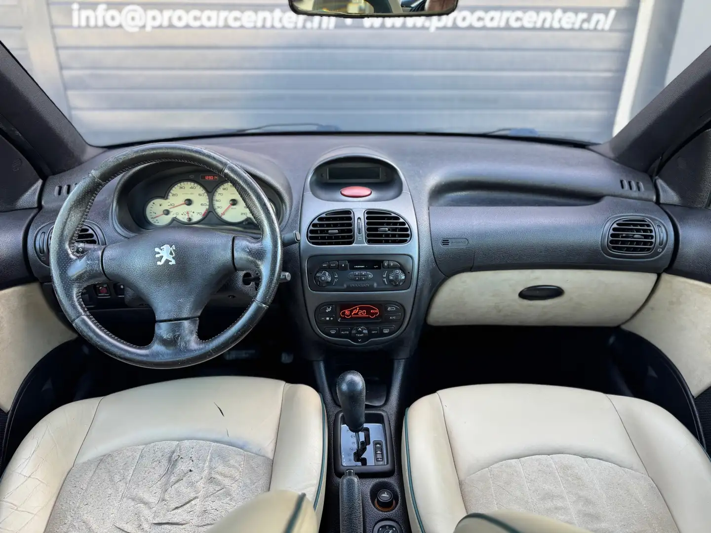 Peugeot 206 1.6-16V Roland Garros AUT|PANO|CLIMATE|EL.RAMEN|NA Grün - 2