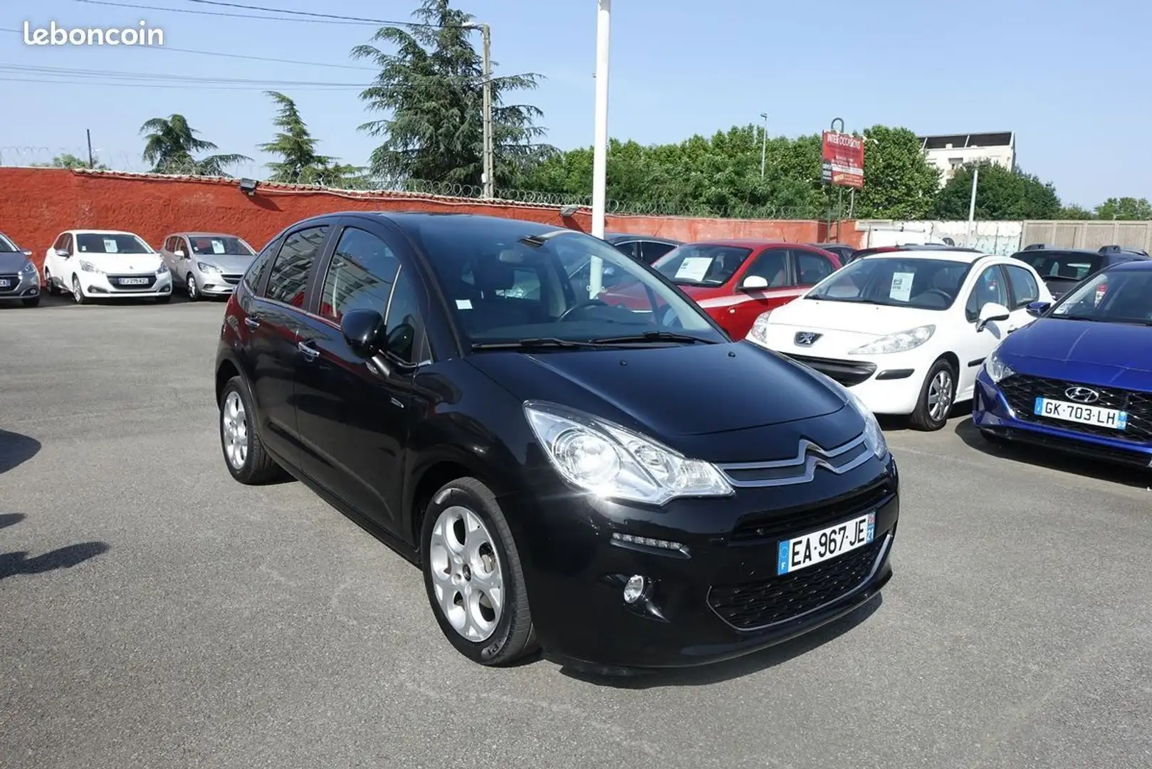 Citroen C3 BLUEHDI 75 EXCLUSIVE Noir - 2