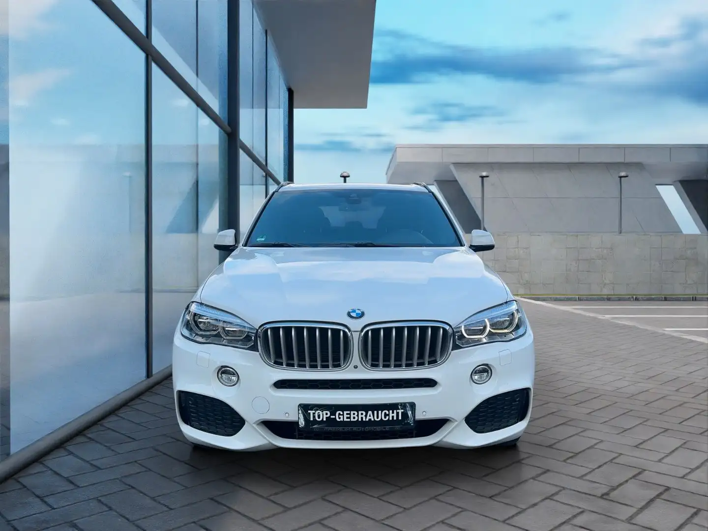 BMW X5 xDrive 40d M-Sport, Panorama, HeadUp Blanc - 2