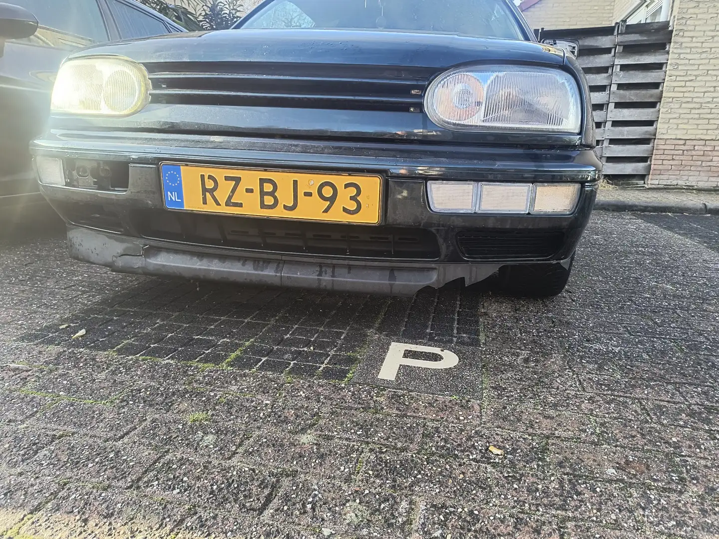 Volkswagen Golf Cabriolet 1.8 Zielony - 2