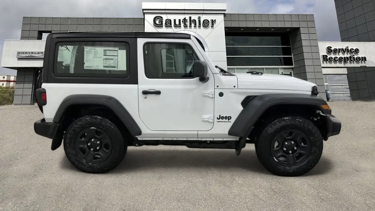 Jeep Wrangler снимка Jeep Wrangler