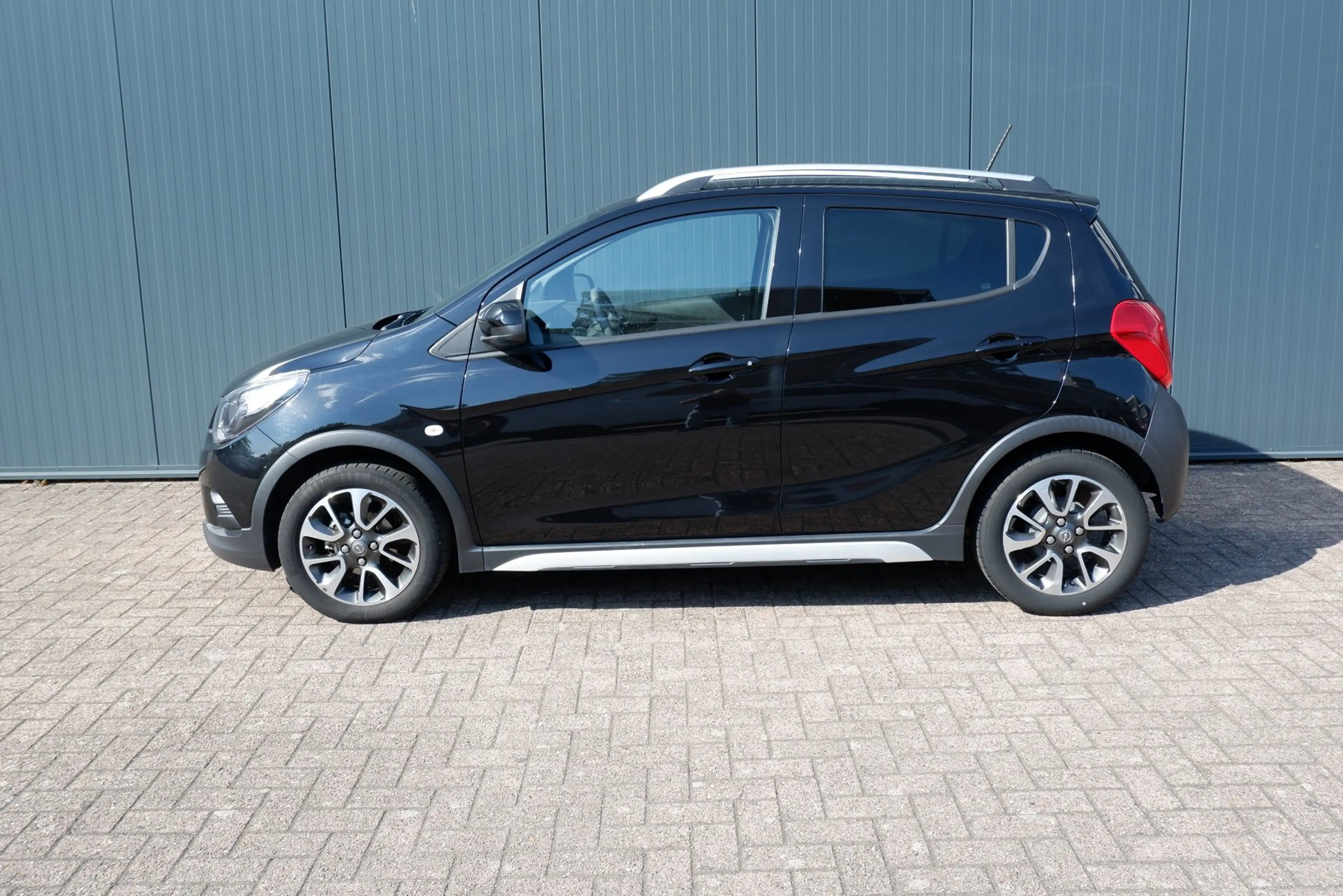 Opel Karl 1.0 Rocks Online Edition — photo 5