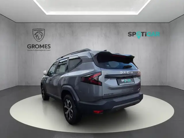 Dacia Bigster view 5