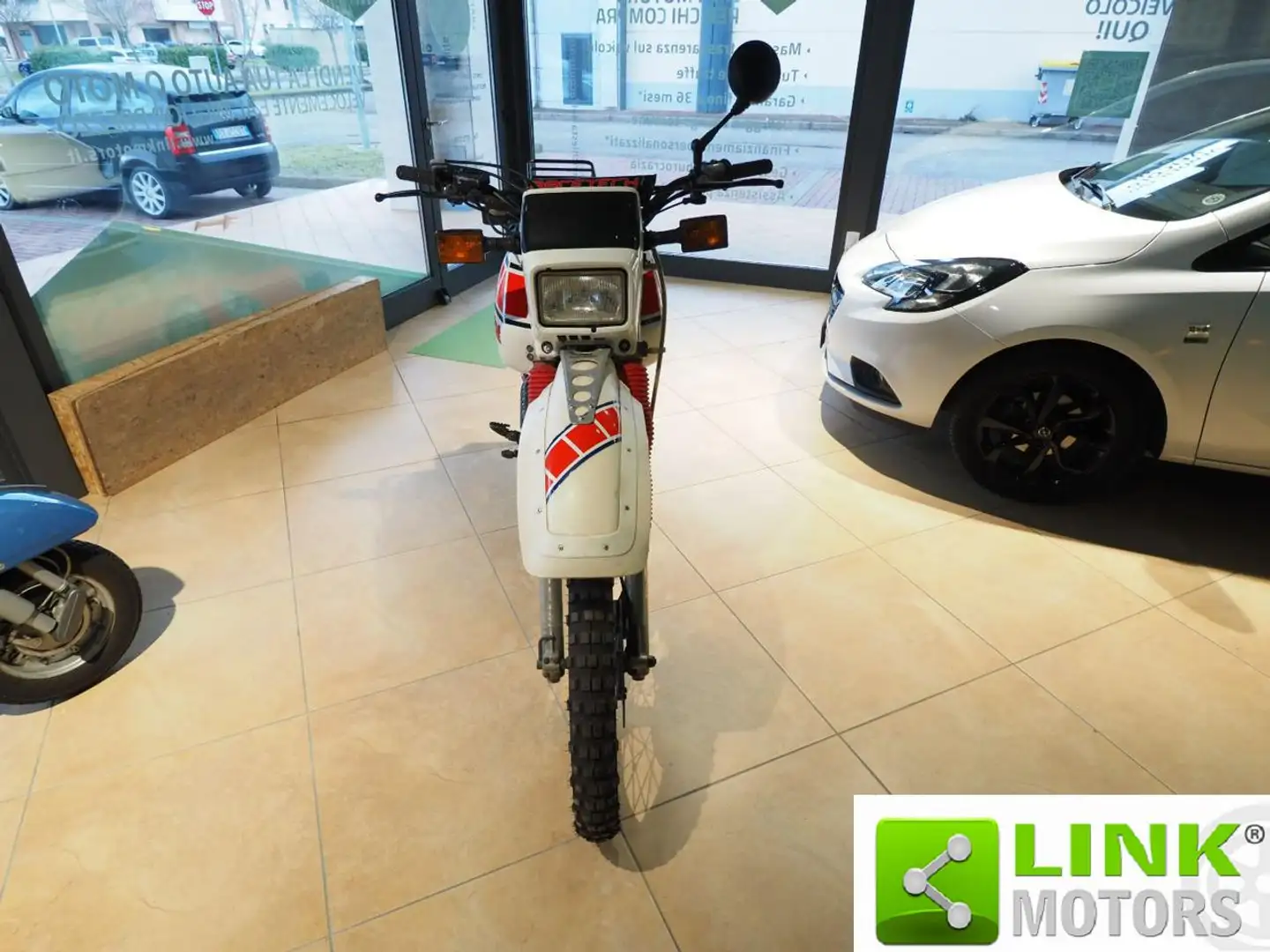 Yamaha Ténéré 700 600Z Bianco - 2