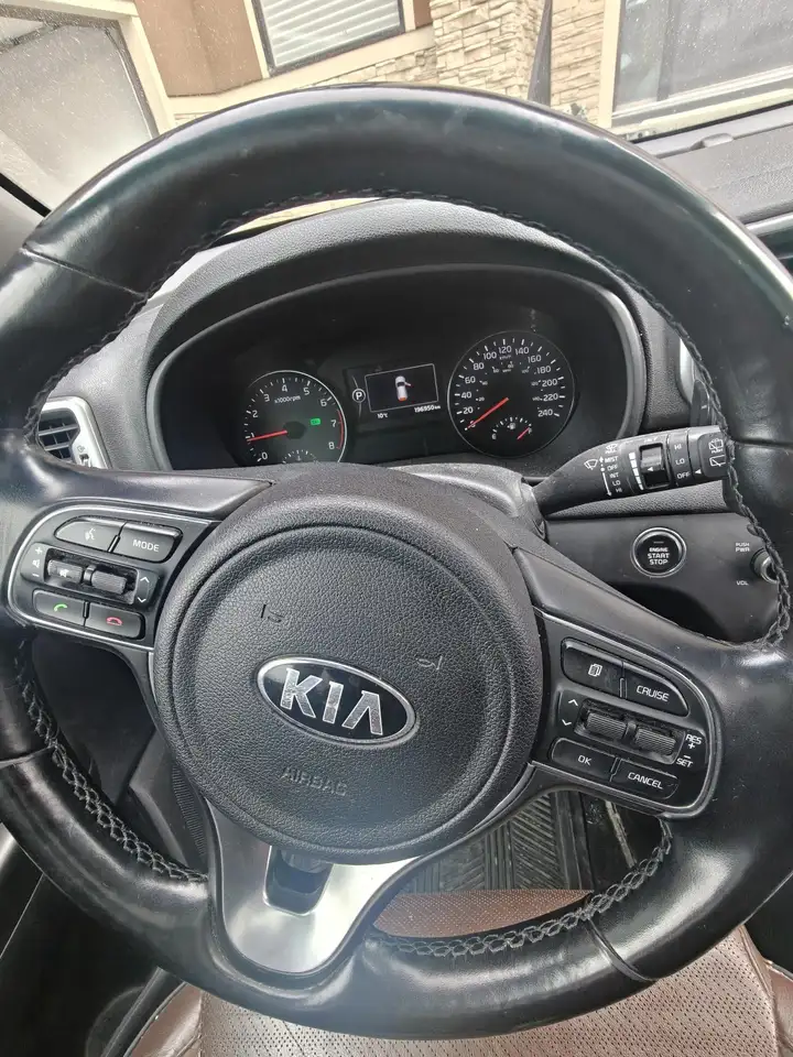 Kia Sportage снимка Kia Sportage