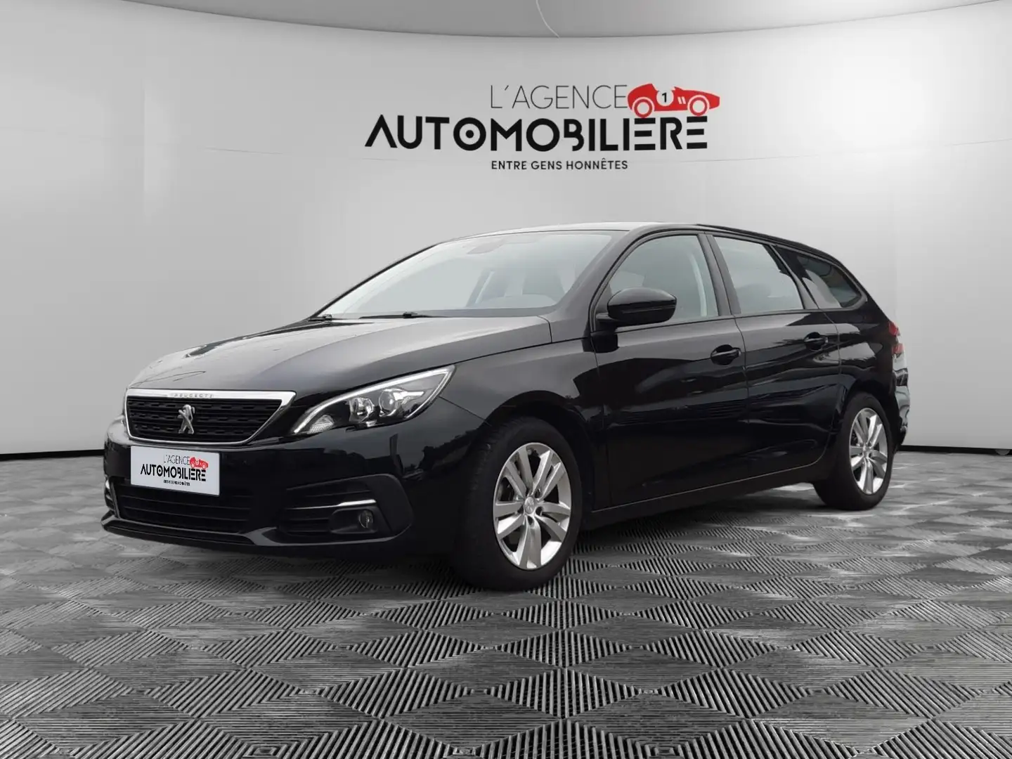 Peugeot 308 BREAK 1.5 BlueHDi Access/ Garantie 12 Mois Zwart - 1